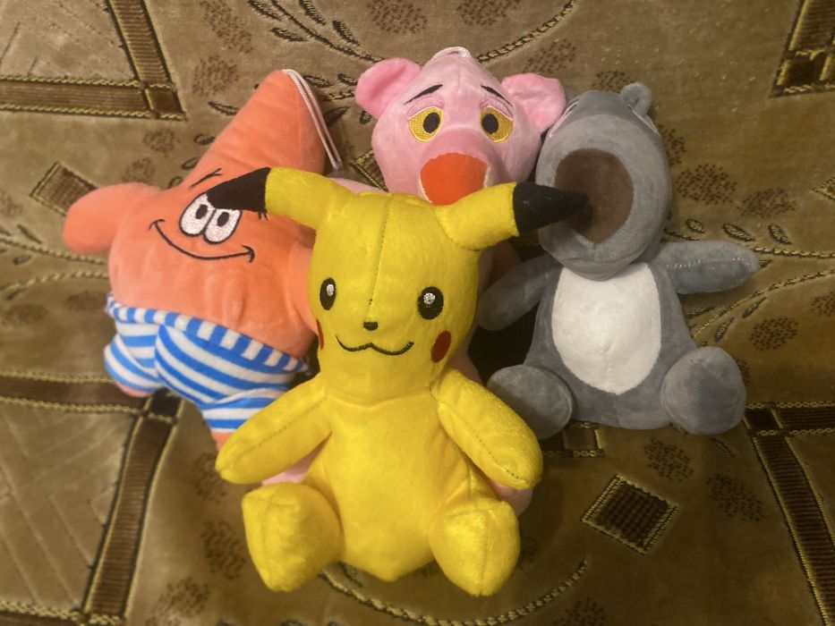 Продаю мягкие игрушки пишите в вас или на номер продам дёшево