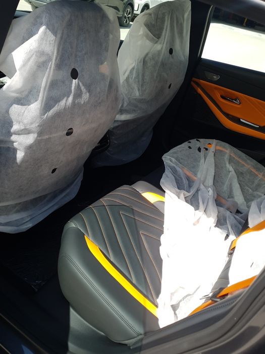 ChangAn shenlan SL03. Gibrid 2025.