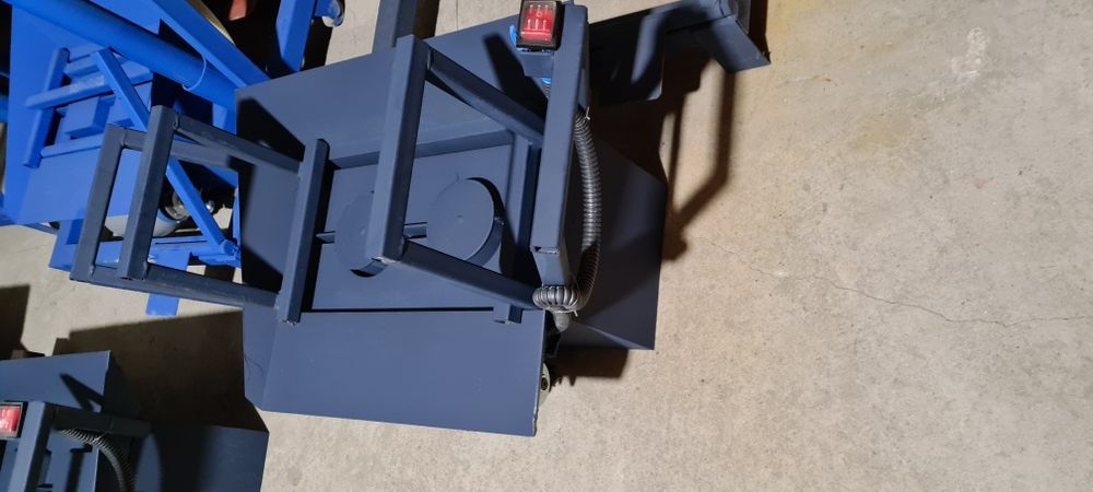 Станок для сплитера, пескоблока, шлакоблока