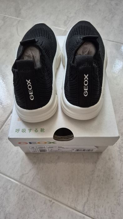 Детски сникърси Geox чисто нови