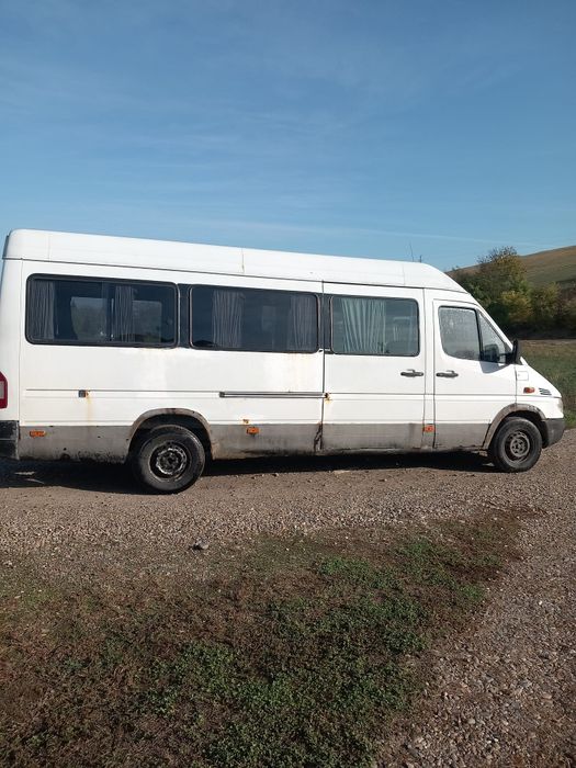 Vând Mercedes Sprinter