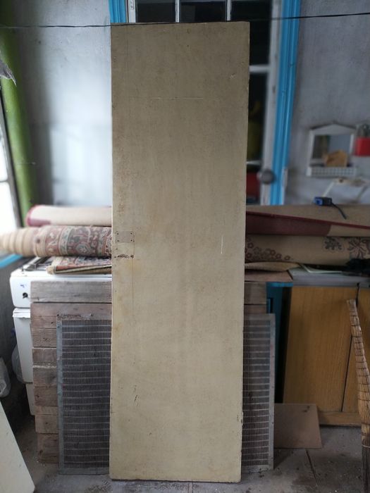 Дверь деревянная