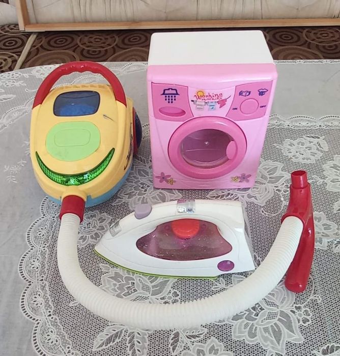 Детски играчки + чантичка подарък