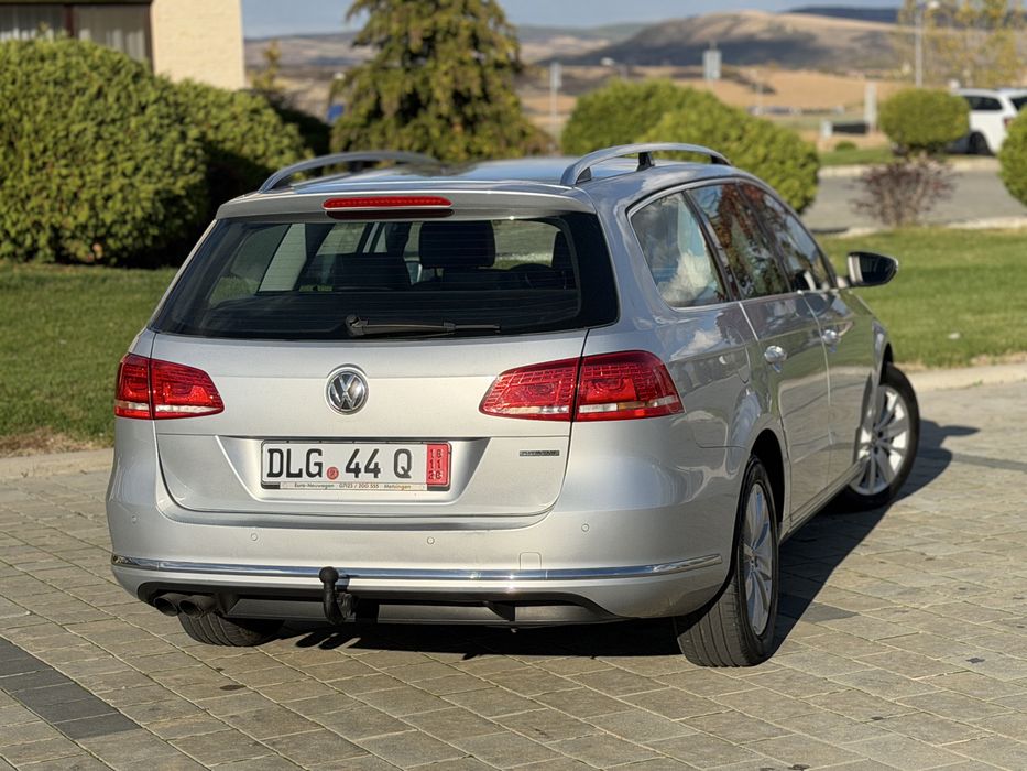 VOLKSWAGEN Passat 2012 — imagine 4