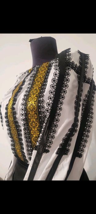 Costum popular nou