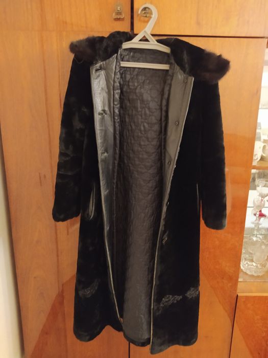 Продам шубу , мутон