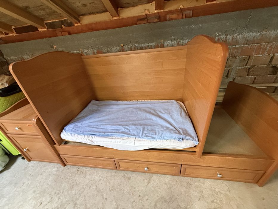 Продав детско креватче люлка