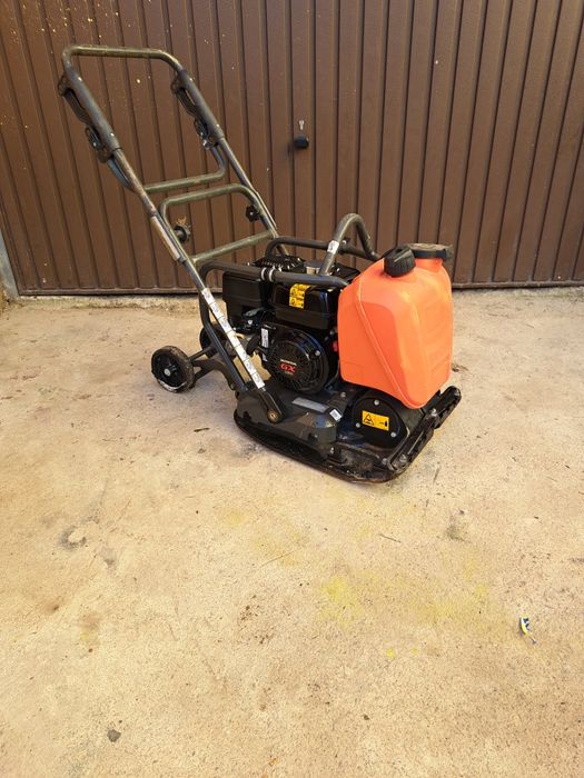 Placa Compactoare Husqvarna 90 kg