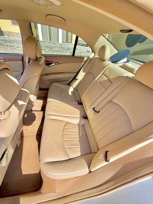 Mercedes E220 AUTOMAT