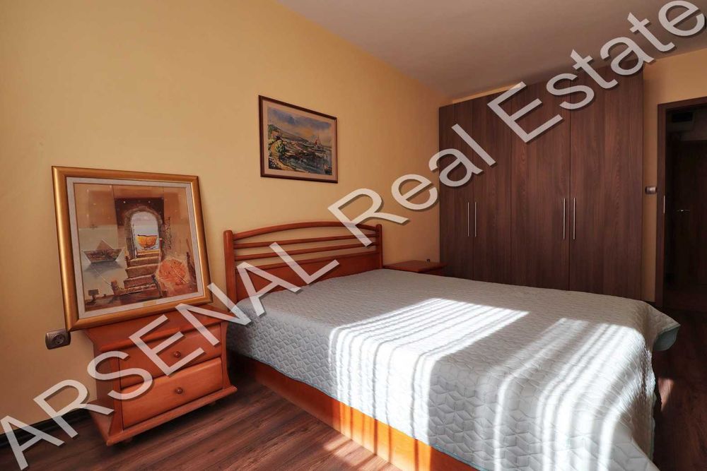 Дава се под наем Тристаен апартамент в София, Център - 110 кв.м за 850 € - Снимка #5