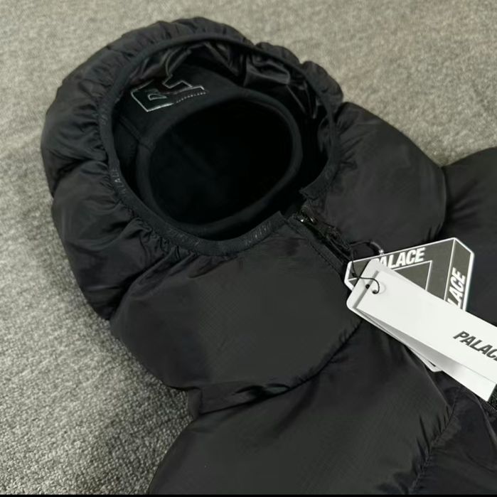 куртка palace balaclava puff. СРОЧНО!!!