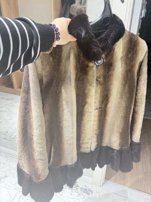 Продам норковую шубу