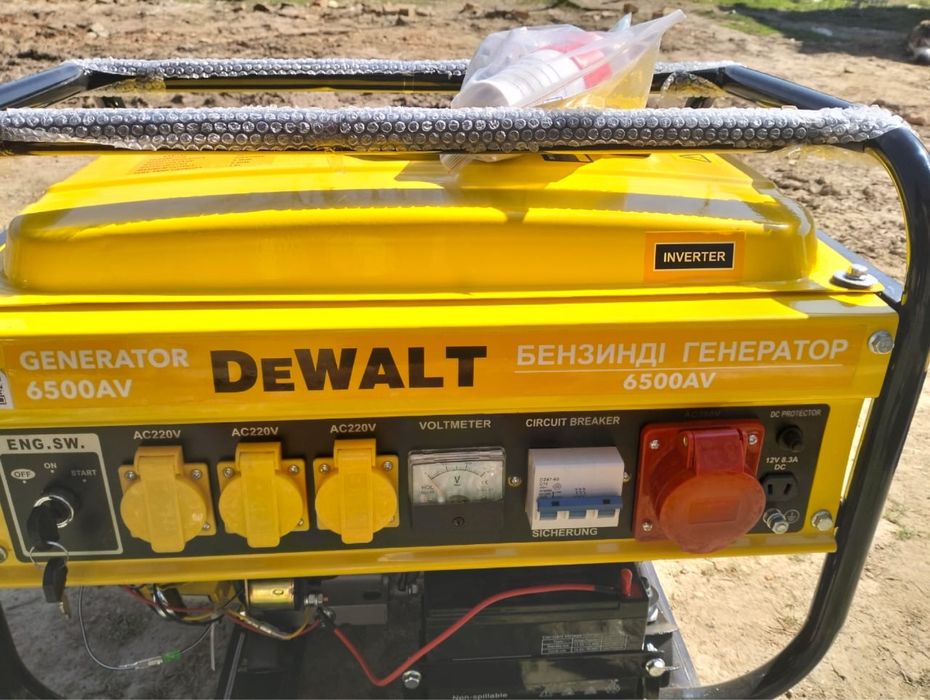 GENERATOR  6500AV новый
