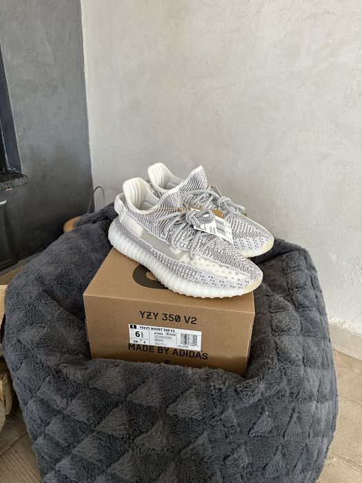 Adidas Yeezy Boost 350 V2 Static