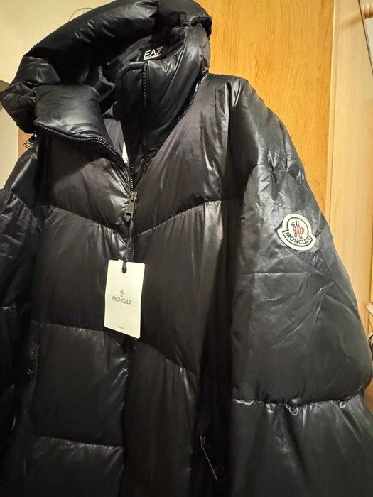 Черно Huppelong down jacket Moncler