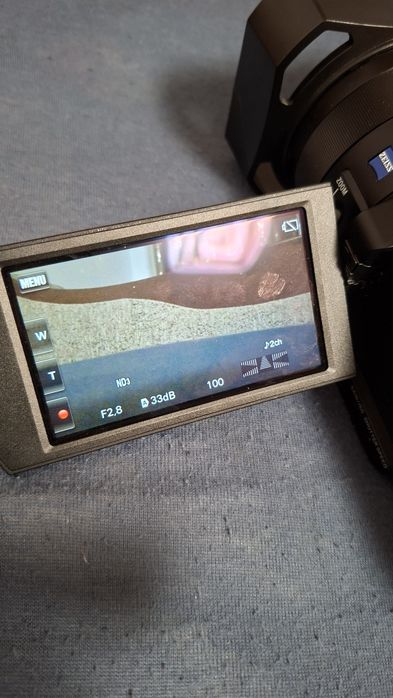 Camera video profesională sony ax100e