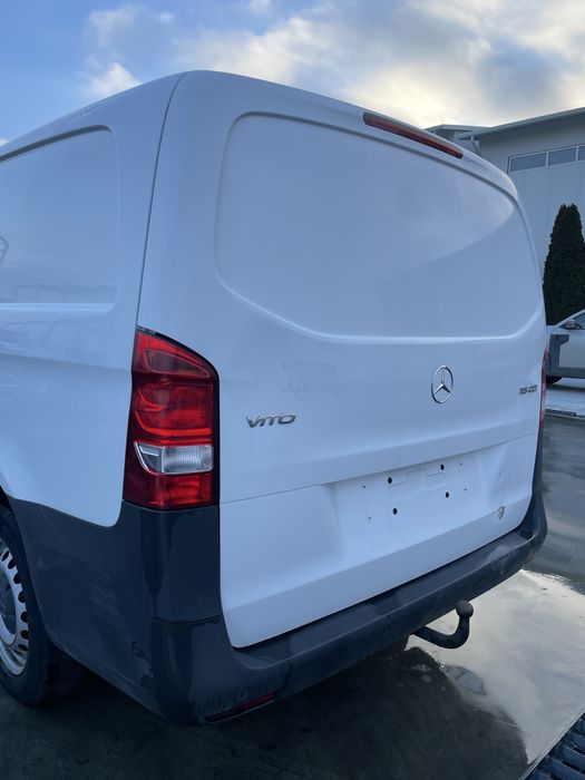 Dezmembrez Mercedes Vito w447