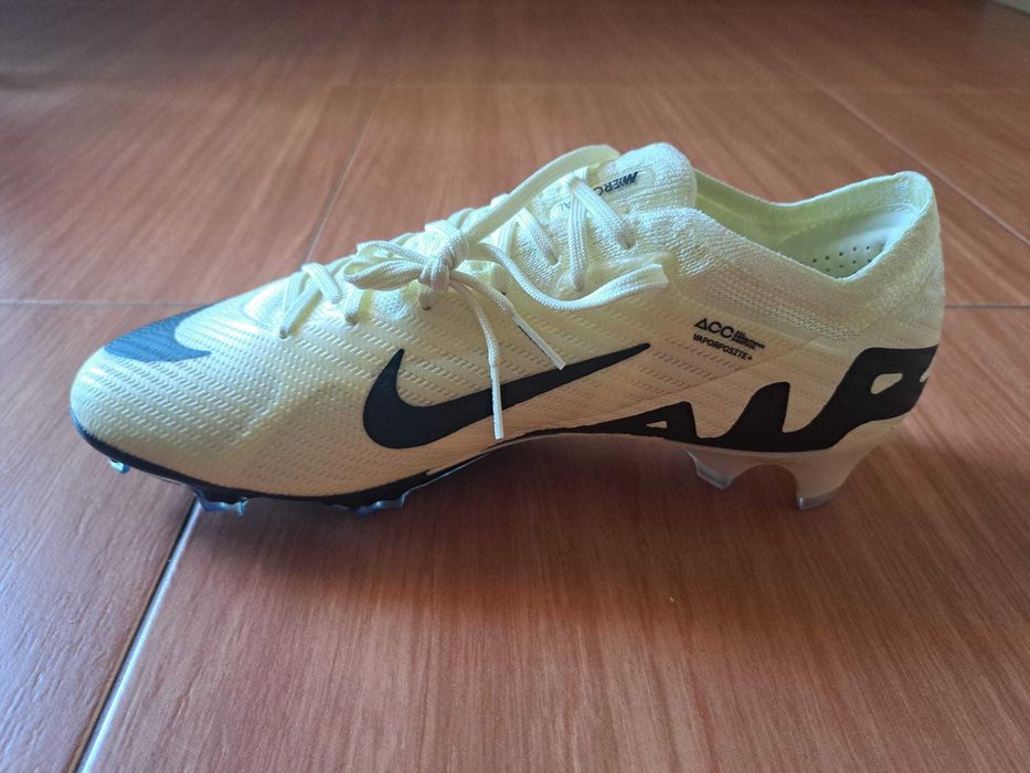 Nike Mercurial Vapor 42.5