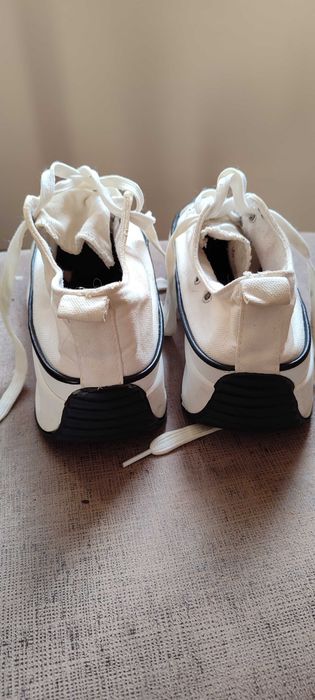 Маратонки Xcess номер 38