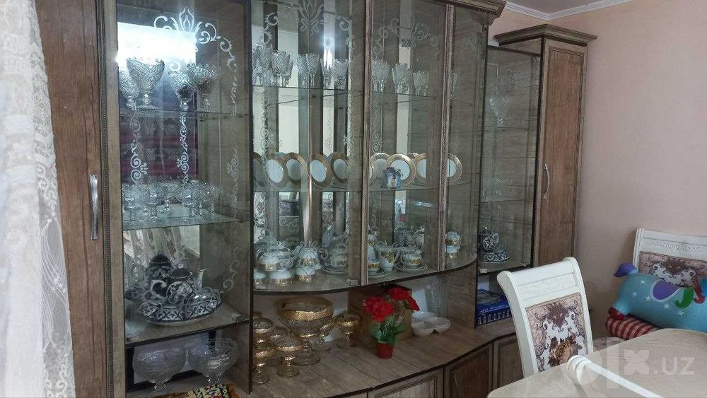 Стенка продается