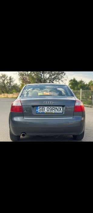 Audi A4 B6 2002 limuzina 1.6 benzina acte la zi!!