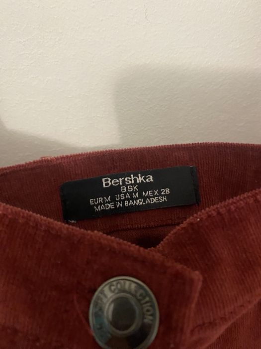 Rochie Bershka de raiat, mărimea M perfectă pentru toamnă