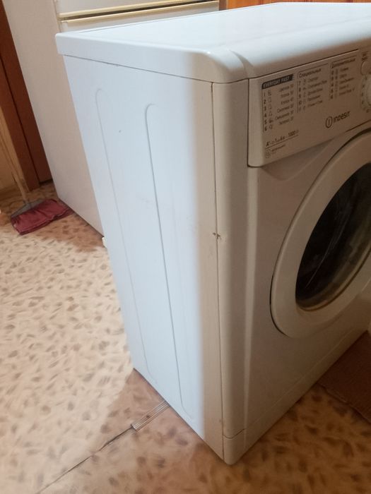Продам стиральную машину Индезит