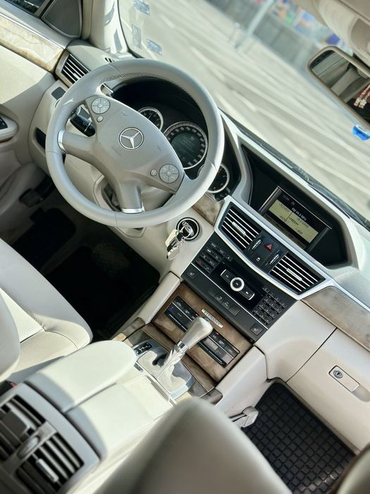Mercedes E 220 cdi