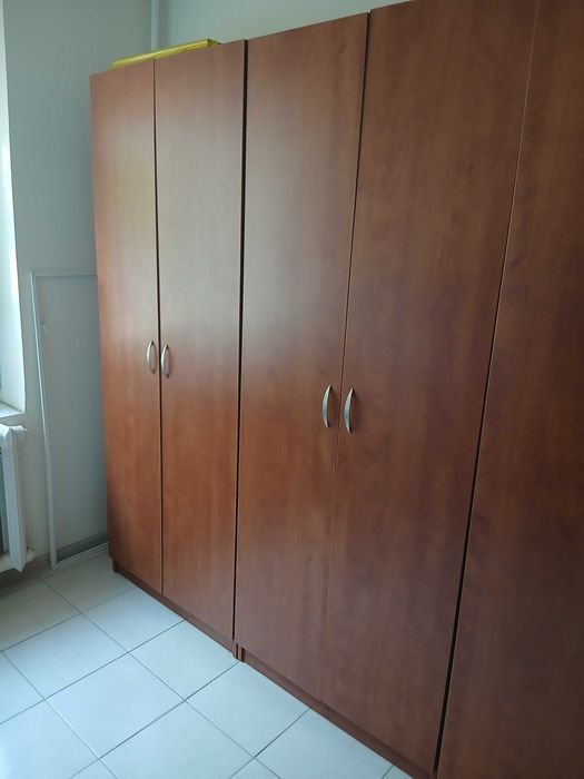 Шкафы деревянные