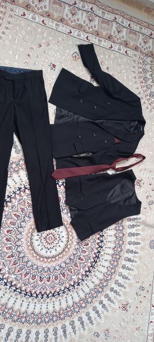 Мужской Костюм тройка