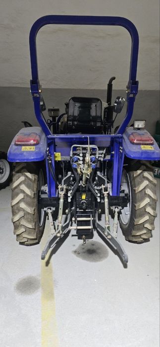 DN504 Traktor sotiladi 2025