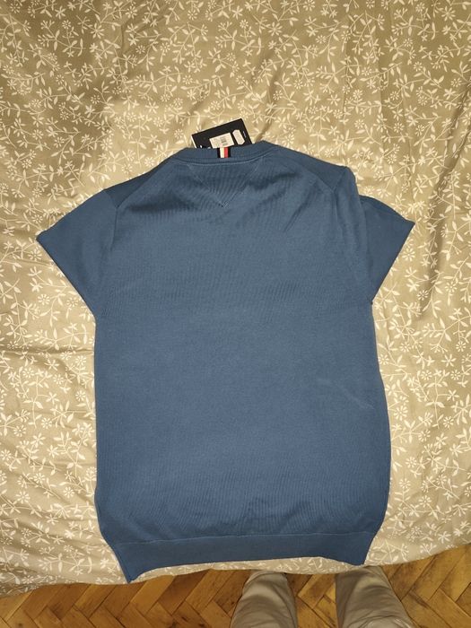 Tommy Hilfiger neck sweater