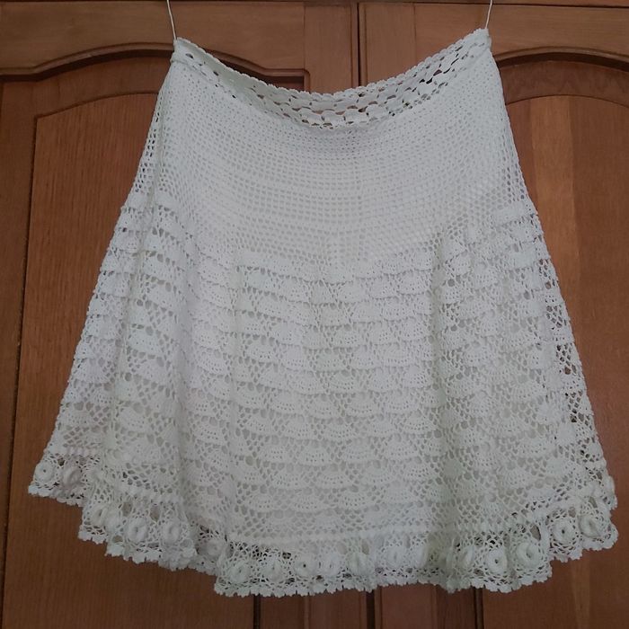 Fustă crosetata manual