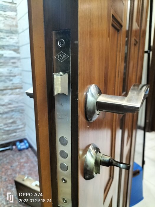 Remont zamkov Мастер по замкам вскрытие сейфы установка ремонт замков