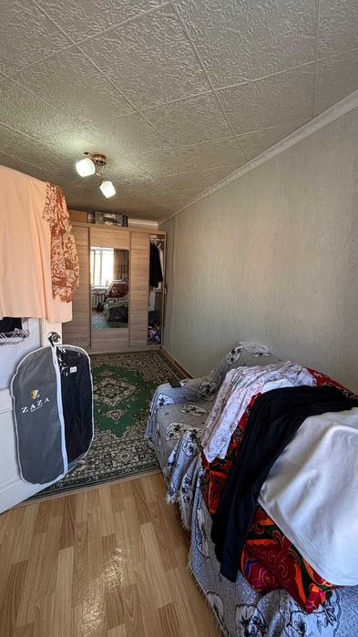 продам 2 комнатную квартиру