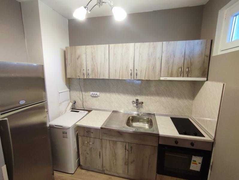 Дава се под наем Двустаен апартамент в Бургас, Славейков - 57 кв.м за 331.5 € - Снимка #1