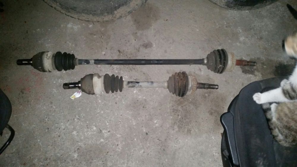 Planetare stânga ,dreapta opel vectra b motor 1,6 benzina,an 1995-200
