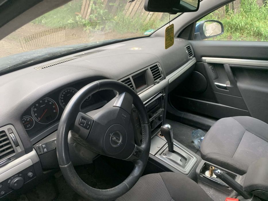 Opel Vectra 2.2 benzină radiată