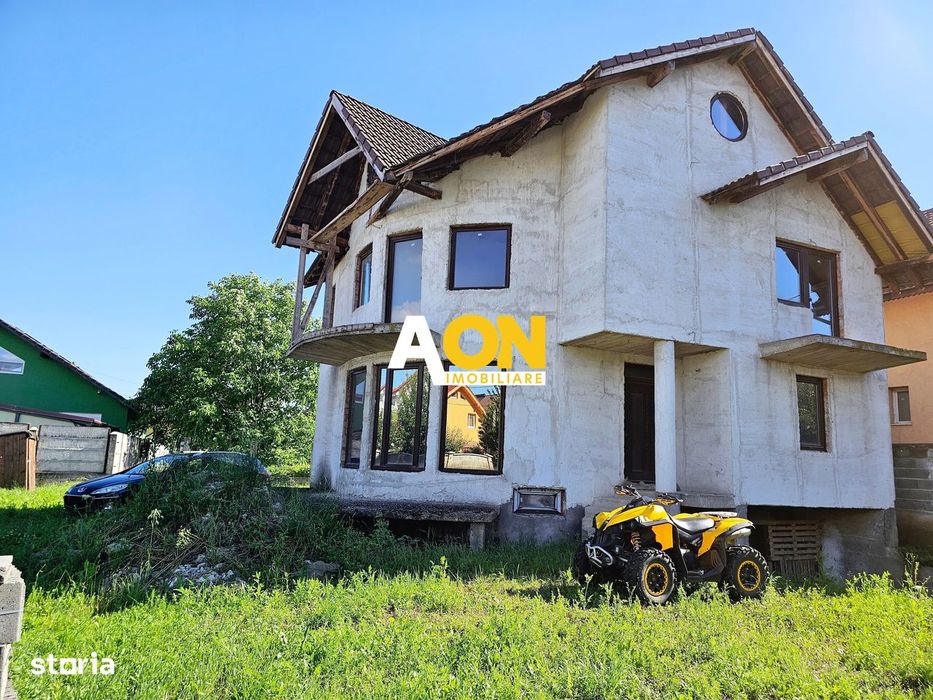 Casa la gri, S+P+M, 4 camere, 500 mp teren, Cetate, toate utilitatile