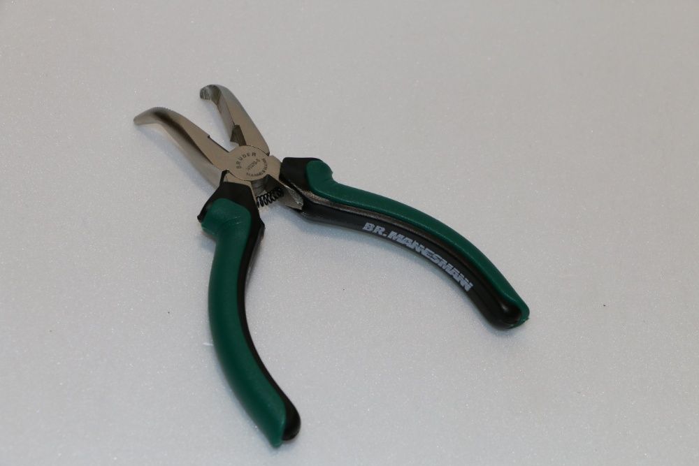 4 вида професионални клещи MANNESMANN, Германия