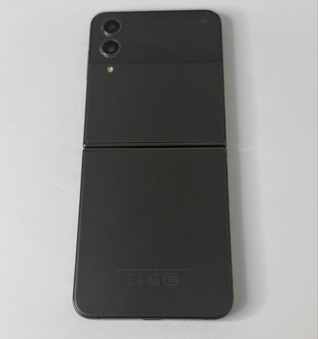 Samsung Z flip 4 Самсунг