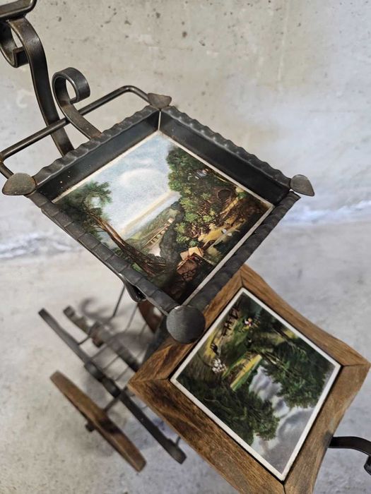 Витрина в стил Рустик с регуриране на рафтовете