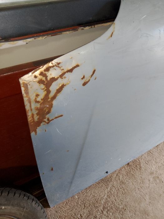 Капот на 15ка или 14ка подходит