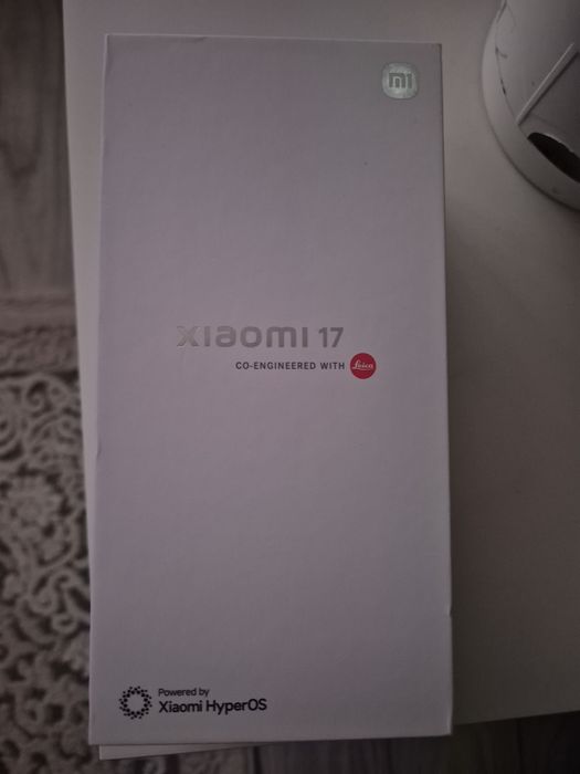 Xiaomi 17 512 ГБ