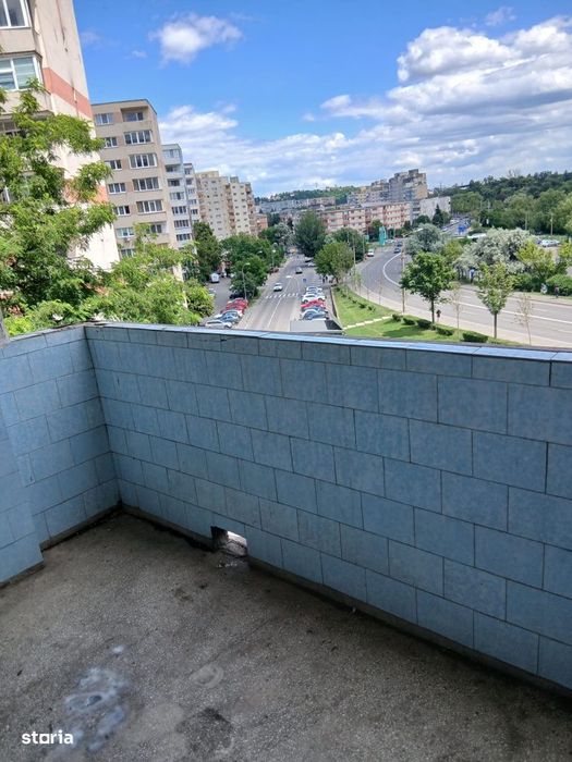 Apartament 2 camere, 51 mp, balcon generos cu panorama superba asupra