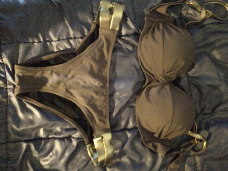 Costum baie 38/40 M maro/auriu