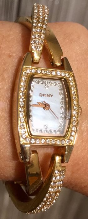 Наручные часы DKNY NY8595