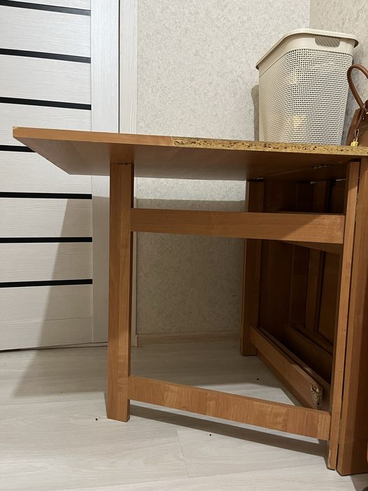 Продам стол трансформер