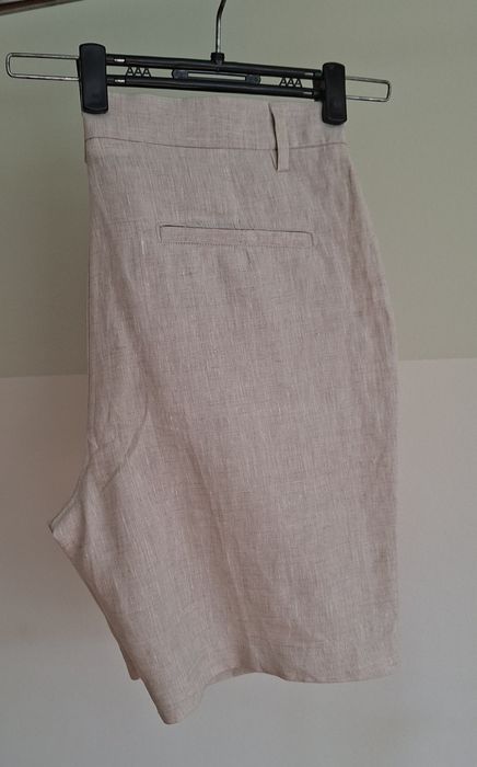 Льняные шорты от Zara