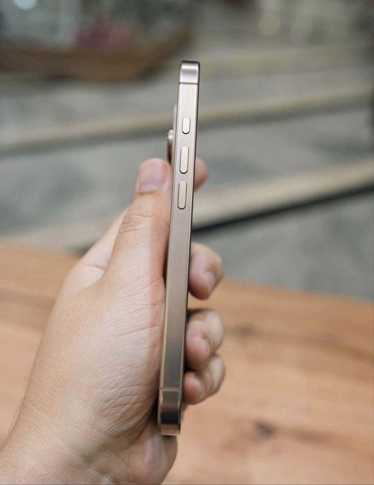Iphone 16 Pro Ideal 2sim